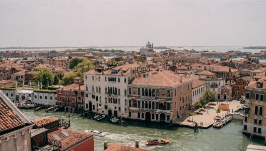 Secret Venice_ Walking tour with Rooftop_5